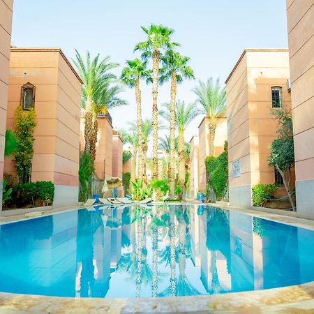 Riad The Moroccans Pool And Terrace มาร์ราเกช ภายนอก รูปภาพ